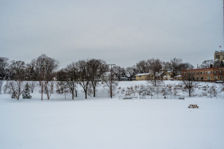 [GR01.04] baseball diamond